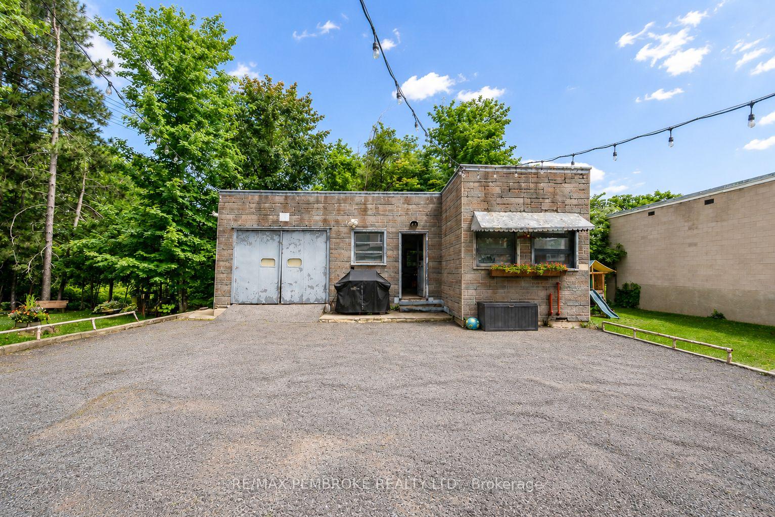 Photo 47 of 739 Front Street, Pembroke, Pembroke — HOMEH