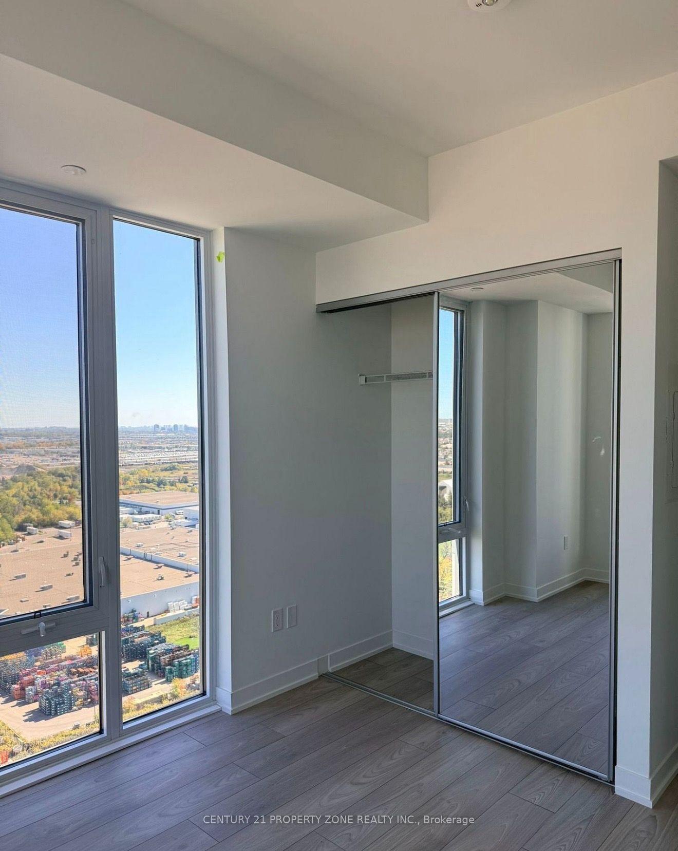 Photo 12 of Unit 2405, 474 Caldari Road, Vaughan, Concord — HOMEH