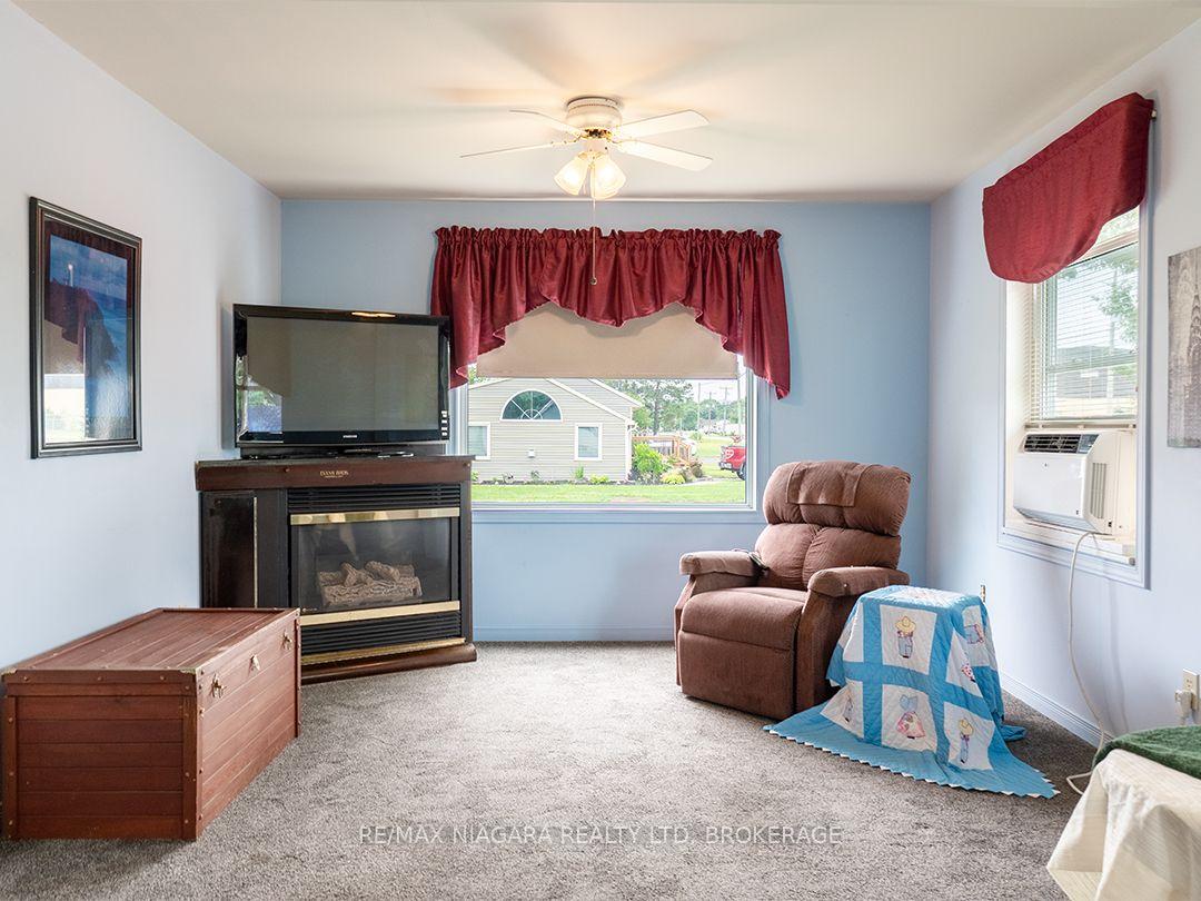 Photo 8 of 160 Barrick Road, Port Colborne, Main Street — HOMEH