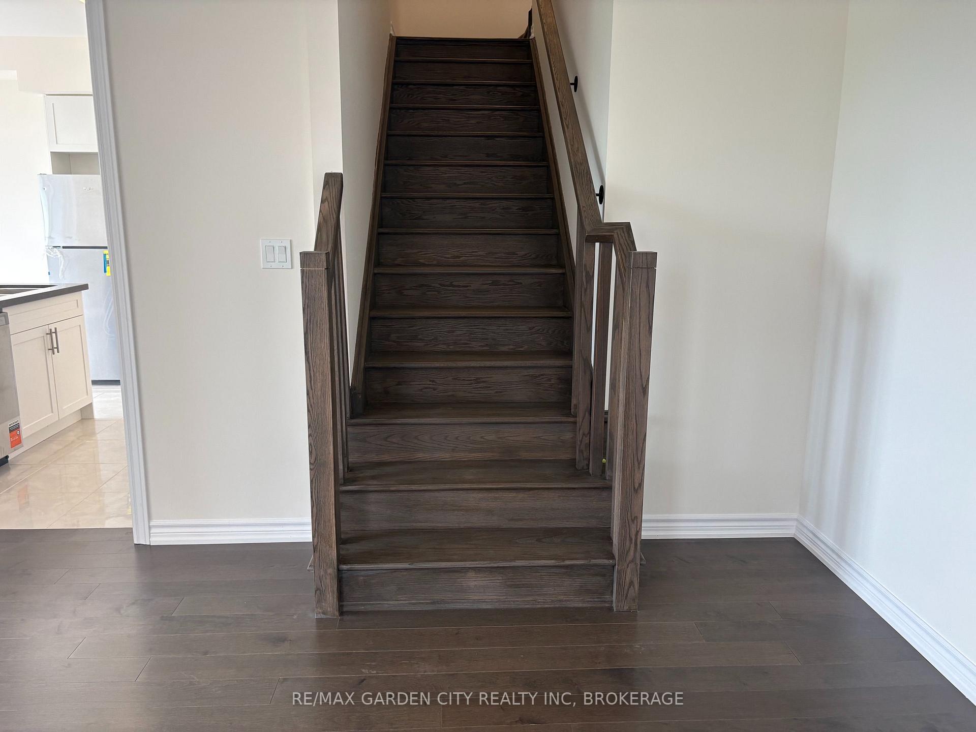 Photo 22 of 31 Postill Street, Brant, Paris — HOMEH