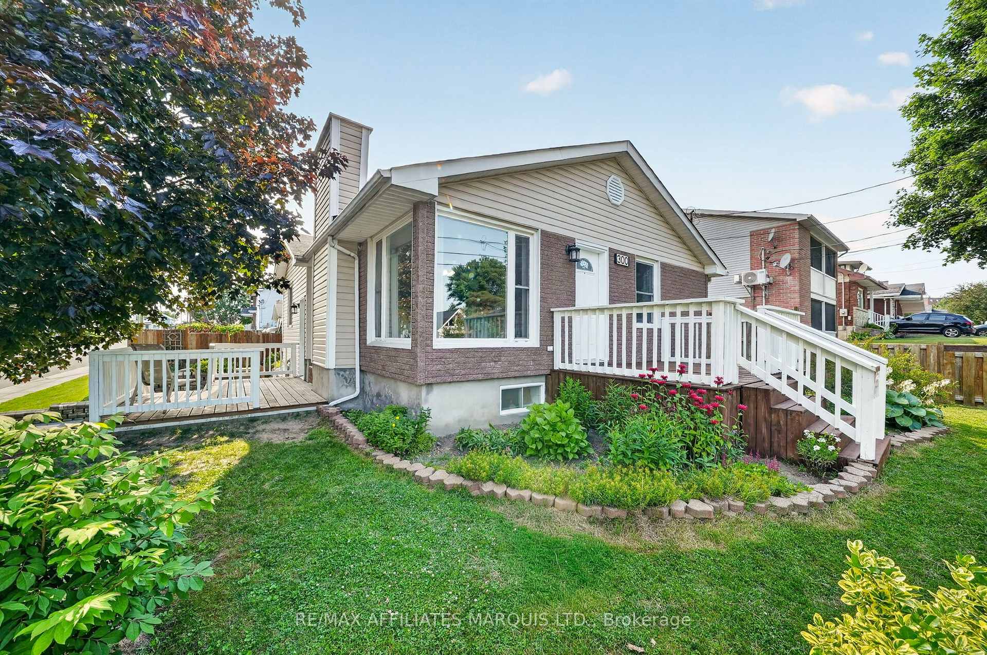 Photo 1 of 300 Gardner Avenue, Cornwall, Cornwall — HOMEH