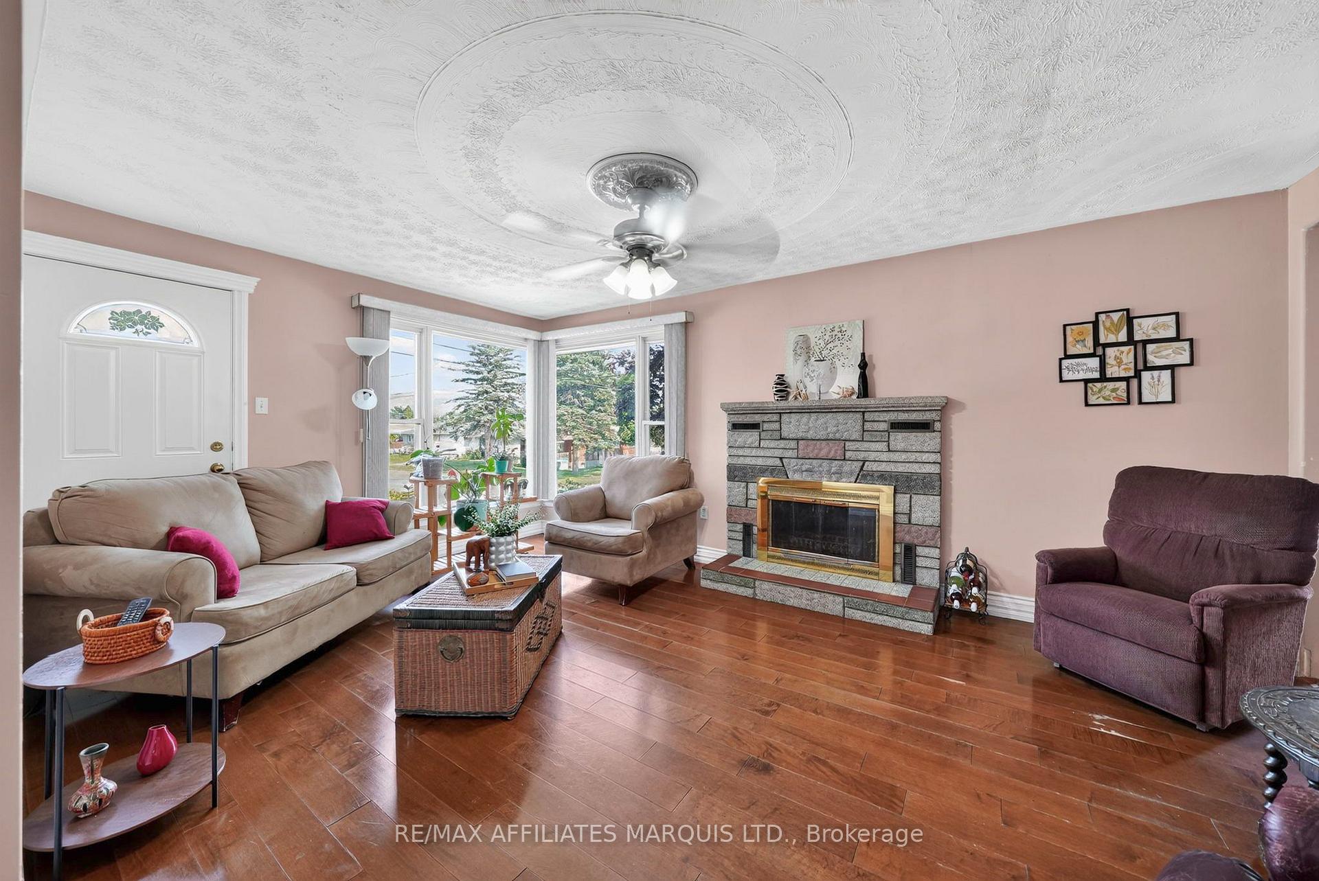 Photo 4 of 300 Gardner Avenue, Cornwall, Cornwall — HOMEH