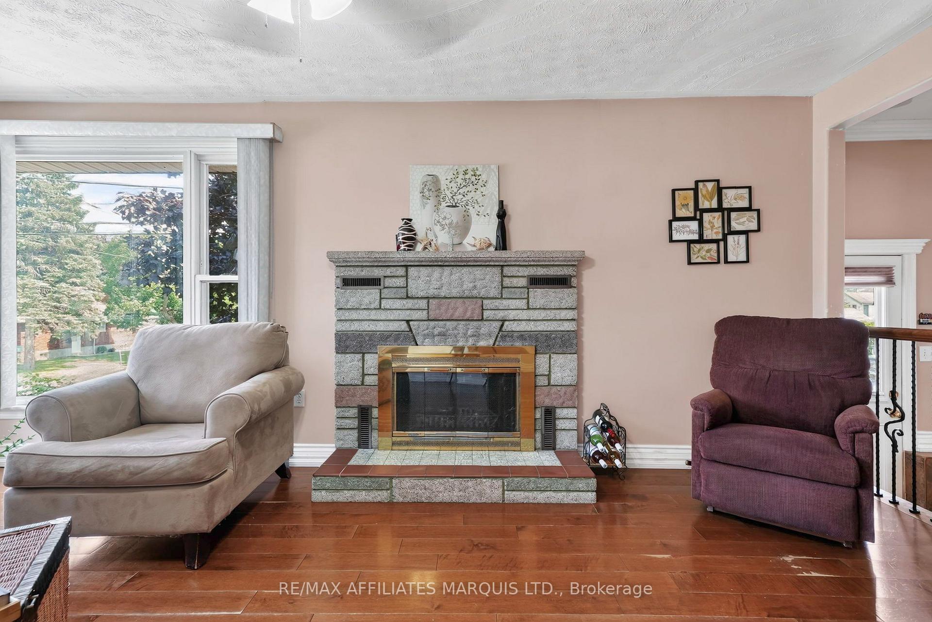 Photo 6 of 300 Gardner Avenue, Cornwall, Cornwall — HOMEH