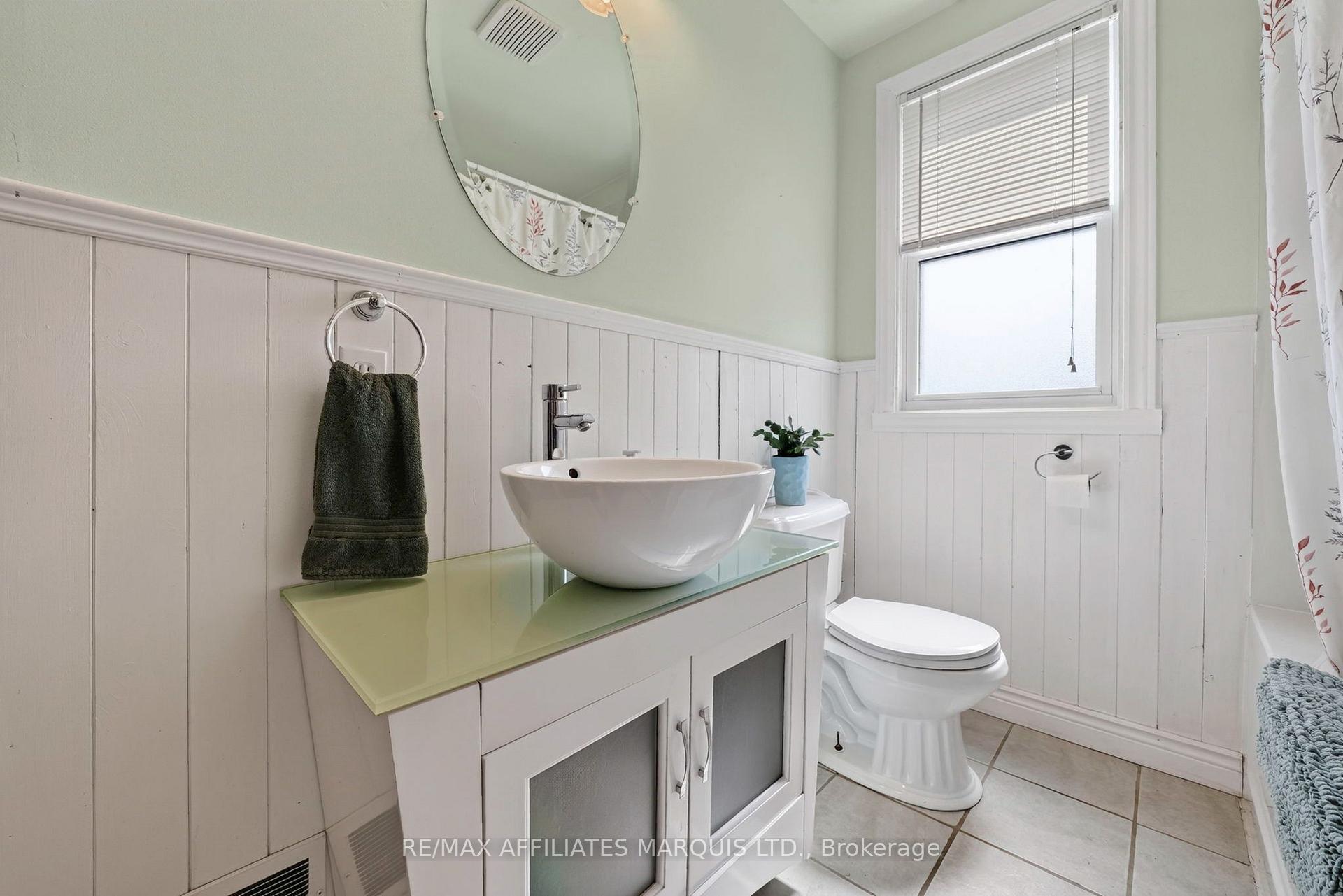 Photo 15 of 300 Gardner Avenue, Cornwall, Cornwall — HOMEH
