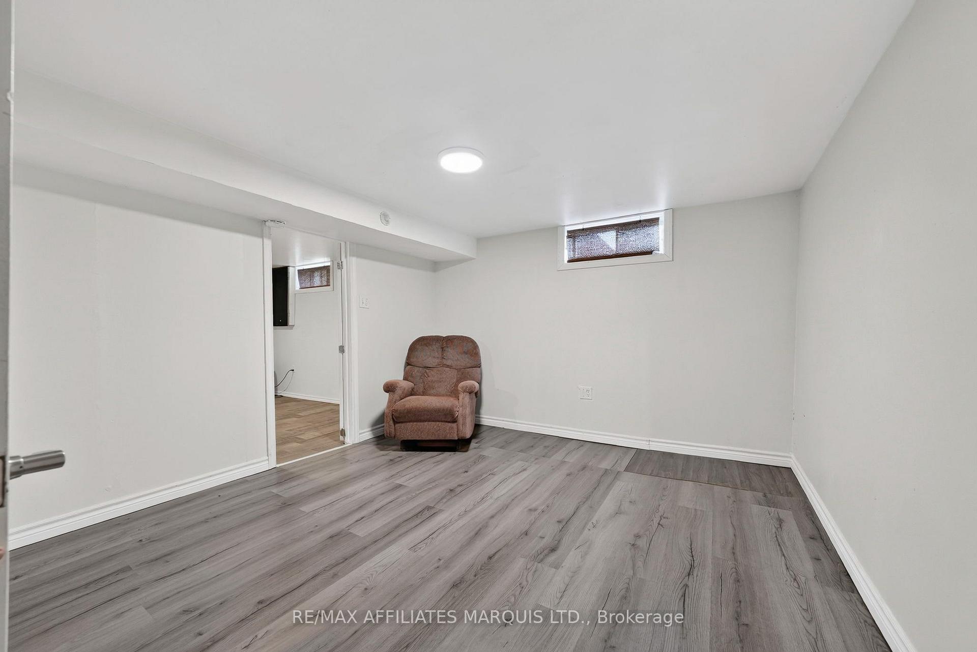 Photo 23 of 300 Gardner Avenue, Cornwall, Cornwall — HOMEH