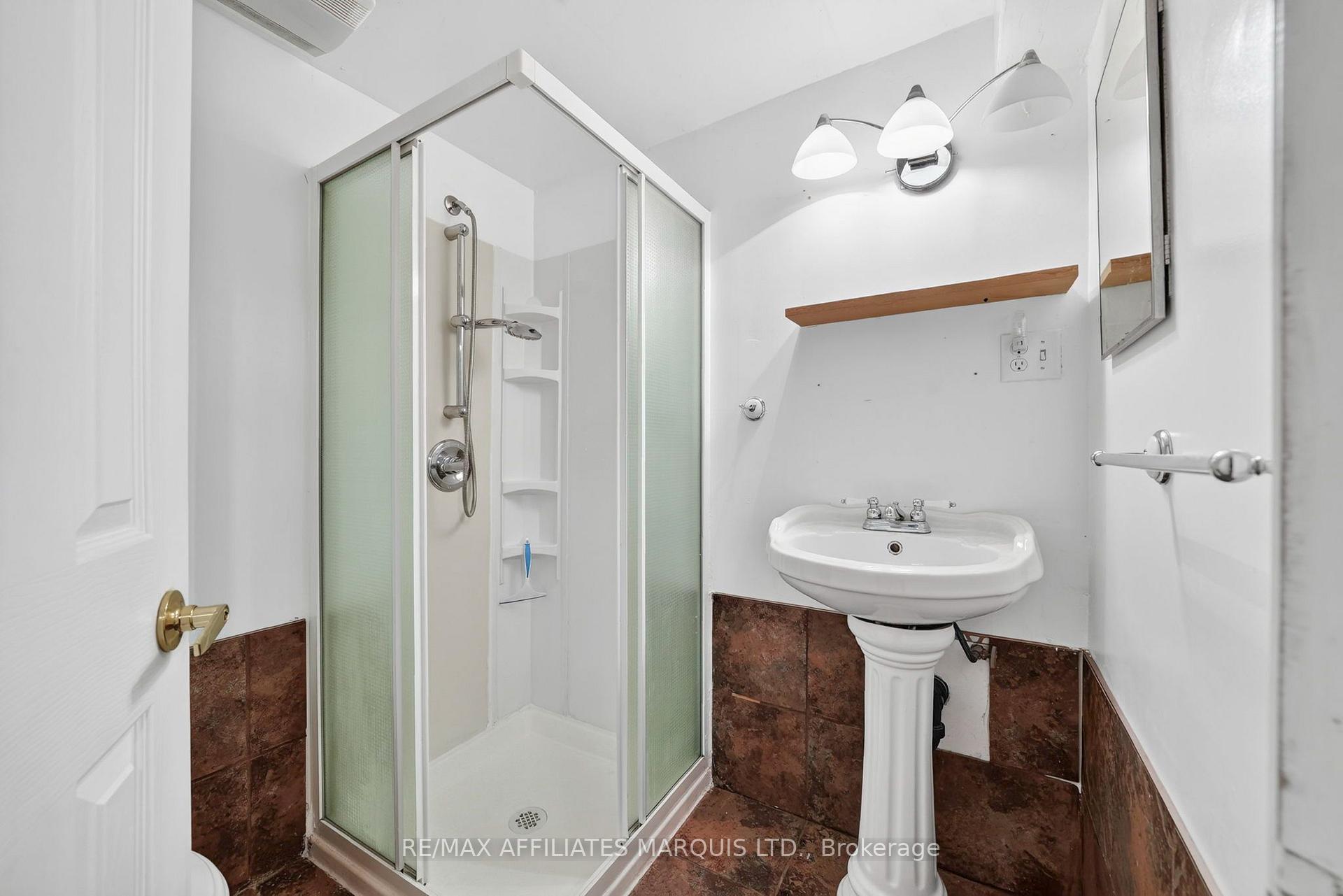 Photo 27 of 300 Gardner Avenue, Cornwall, Cornwall — HOMEH