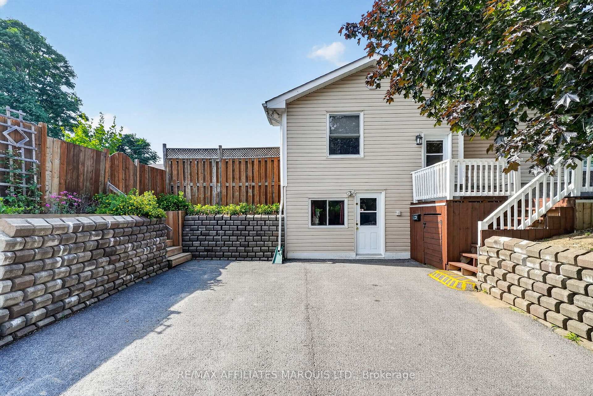 Photo 41 of 300 Gardner Avenue, Cornwall, Cornwall — HOMEH