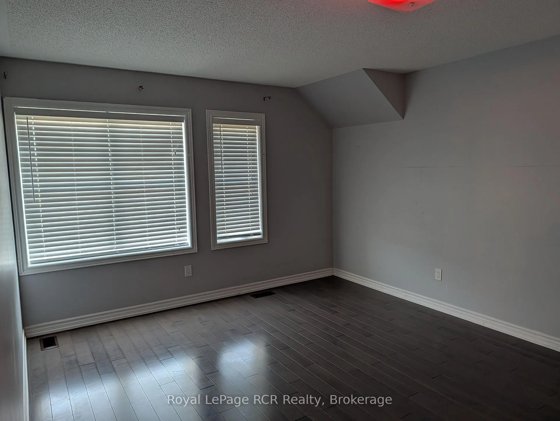 Photo 20 of 125 Morden Drive, Shelburne — HOMEH