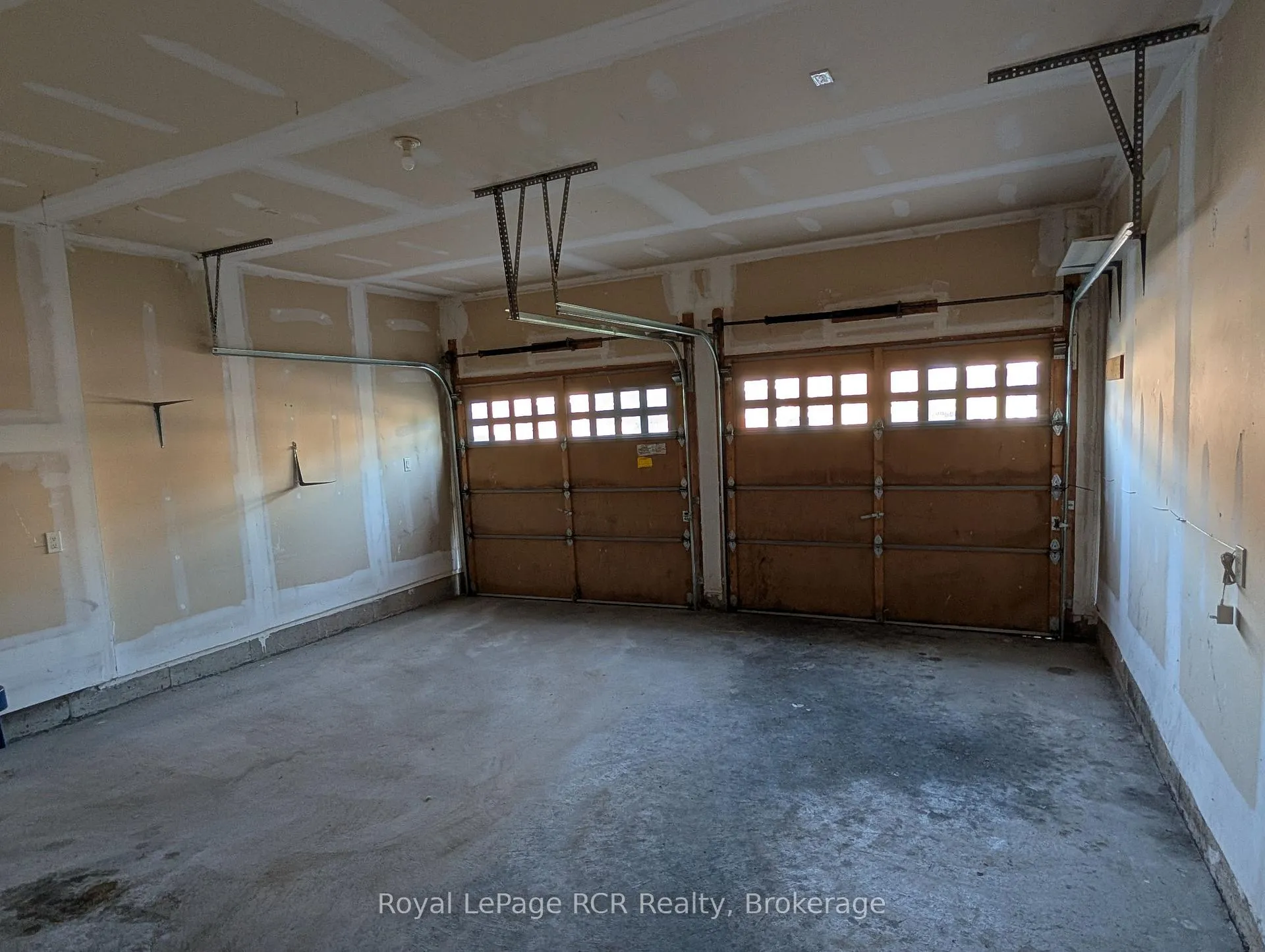 Photo 24 of 125 Morden Drive, Shelburne — HOMEH
