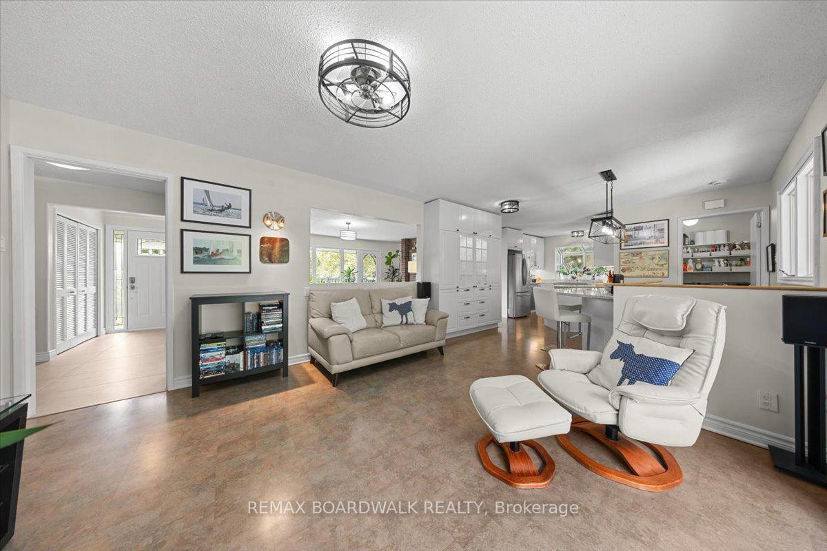 Photo 28 of 15 Selwyn Crescent, Ottawa, Kanata - Beaverbrook — HOMEH