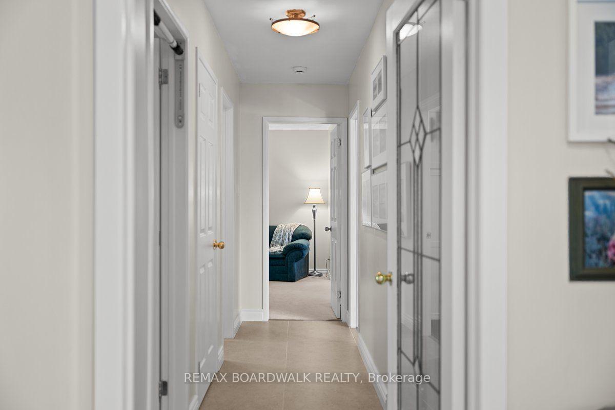 Photo 29 of 15 Selwyn Crescent, Ottawa, Kanata - Beaverbrook — HOMEH