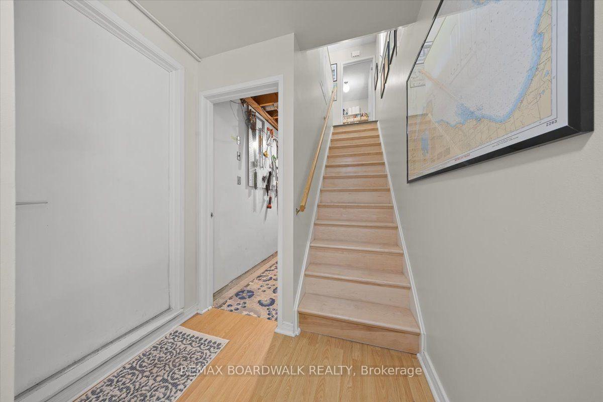 Photo 39 of 15 Selwyn Crescent, Ottawa, Kanata - Beaverbrook — HOMEH