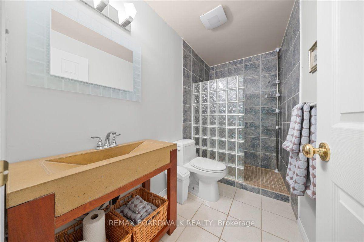 Photo 43 of 15 Selwyn Crescent, Ottawa, Kanata - Beaverbrook — HOMEH