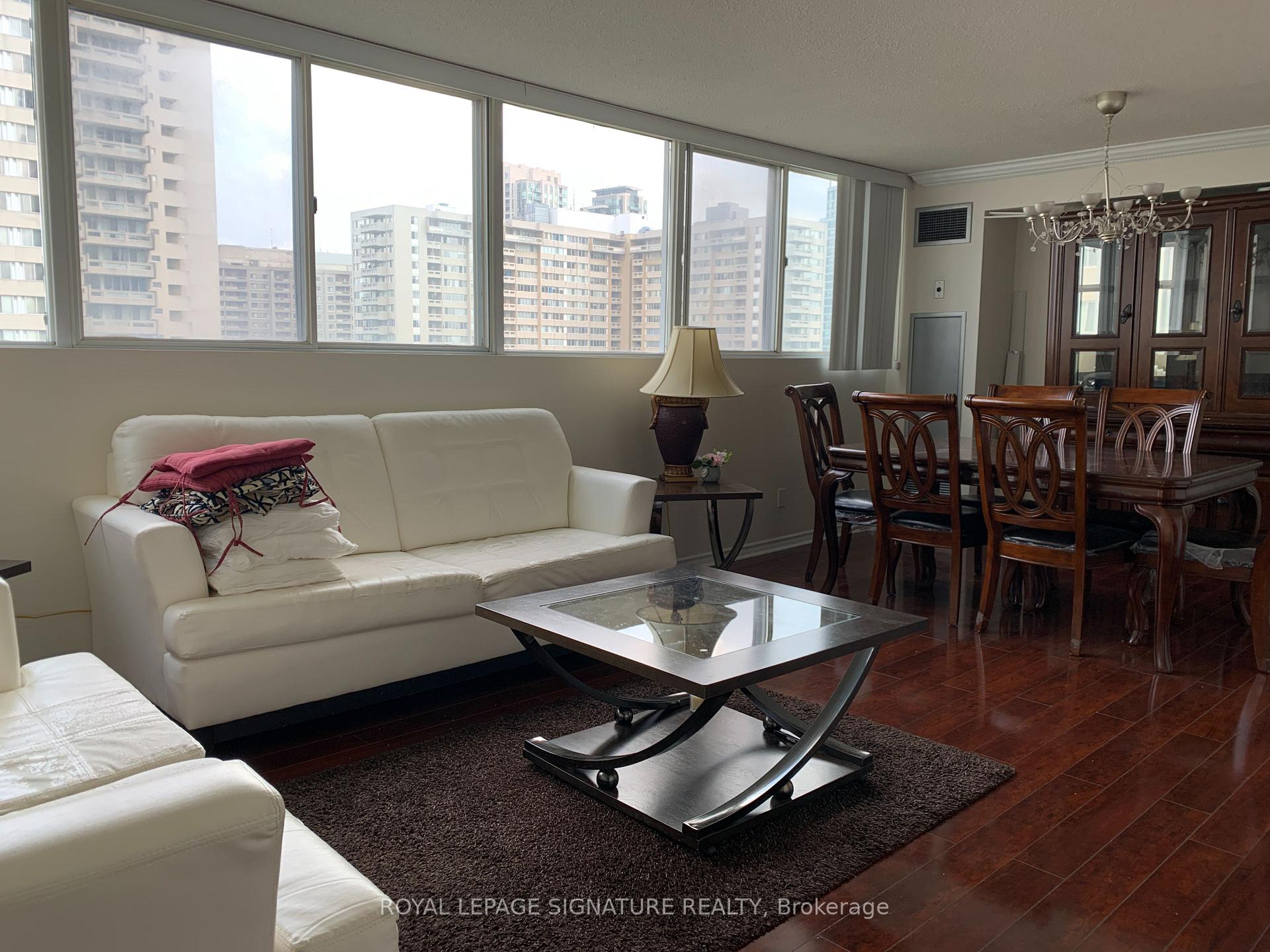 Photo 4 of Unit 1107, 3695 Kaneff Crescent, Mississauga, Mississauga Valleys — HOMEH