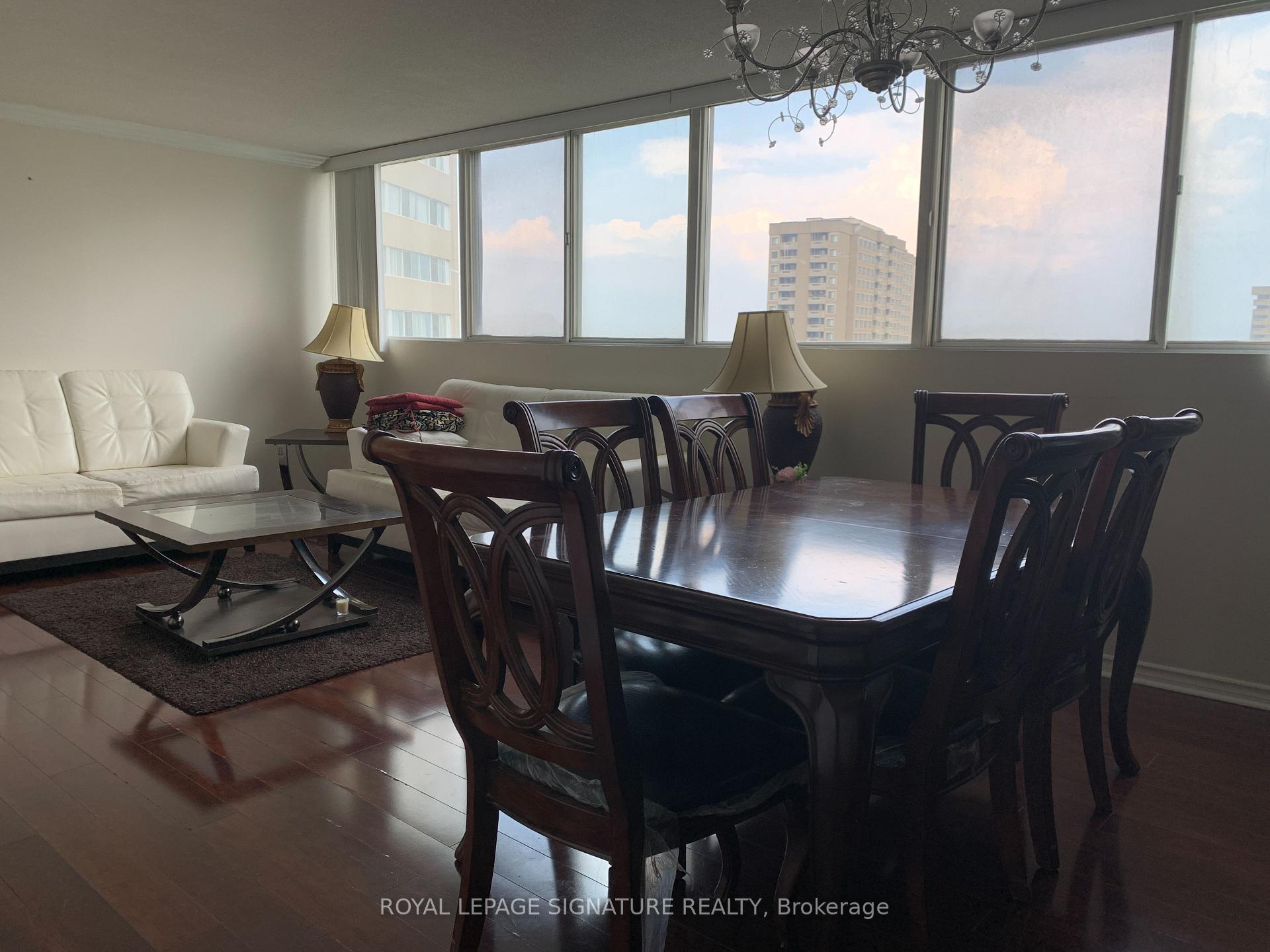 Photo 5 of Unit 1107, 3695 Kaneff Crescent, Mississauga, Mississauga Valleys — HOMEH