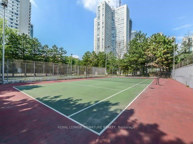 Photo 12 of Unit 1107, 3695 Kaneff Crescent, Mississauga, Mississauga Valleys — HOMEH