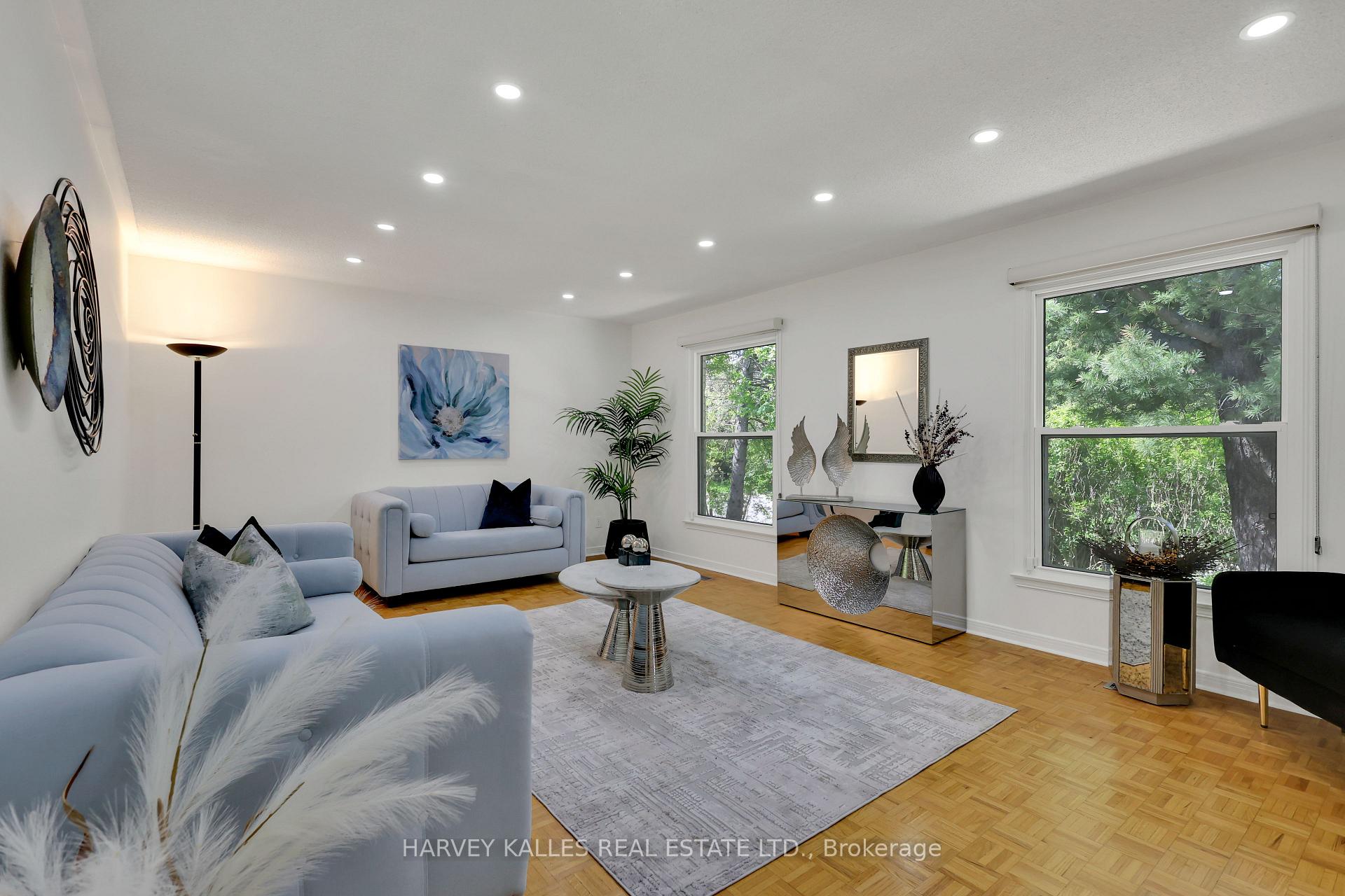Photo 2 of 62 Aberfeldy Crescent, Markham, German Mills — HOMEH