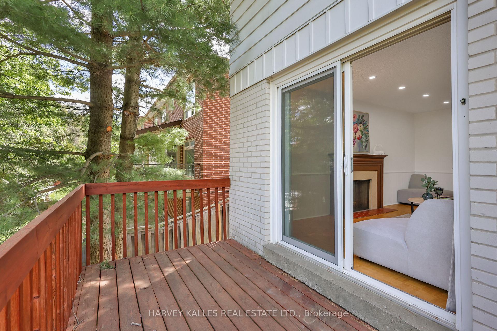 Photo 9 of 62 Aberfeldy Crescent, Markham, German Mills — HOMEH