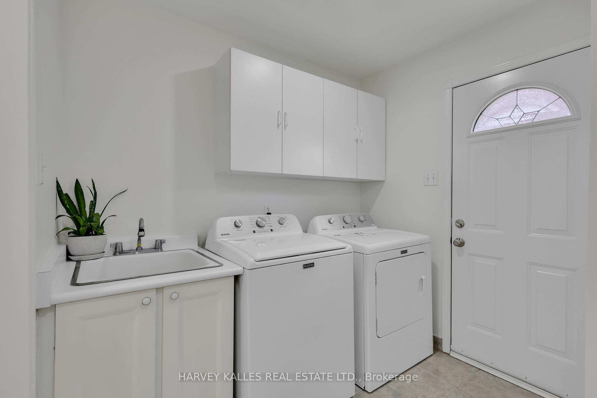 Photo 18 of 62 Aberfeldy Crescent, Markham, German Mills — HOMEH