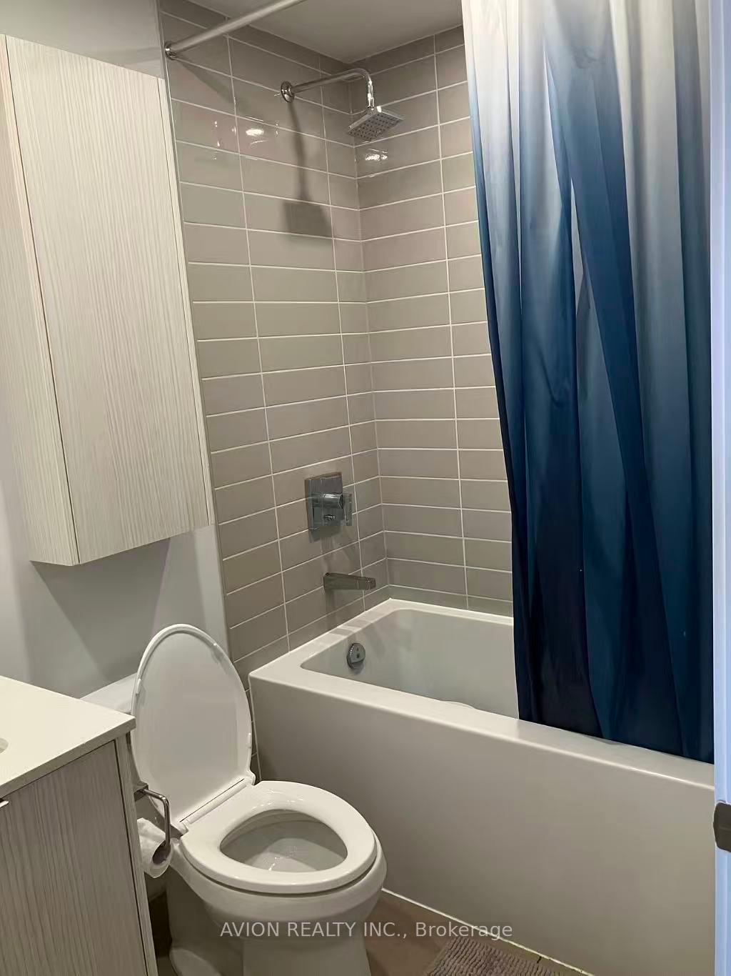 Photo 5 of Unit 1805, 430 Square One Drive, Mississauga, Creditview — HOMEH