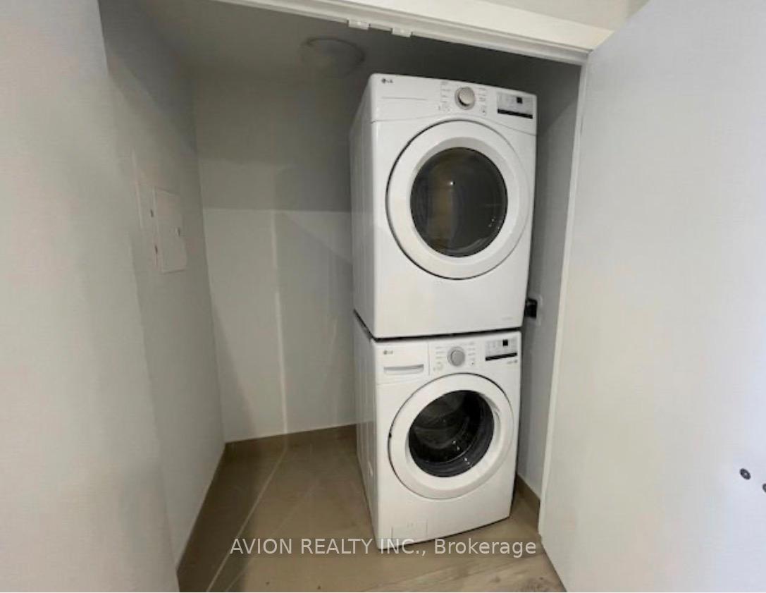 Photo 6 of Unit 1805, 430 Square One Drive, Mississauga, Creditview — HOMEH