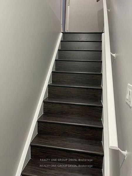 Photo 5 of 6 Quinton (Lower) Ridge, Brampton, Bram West — HOMEH