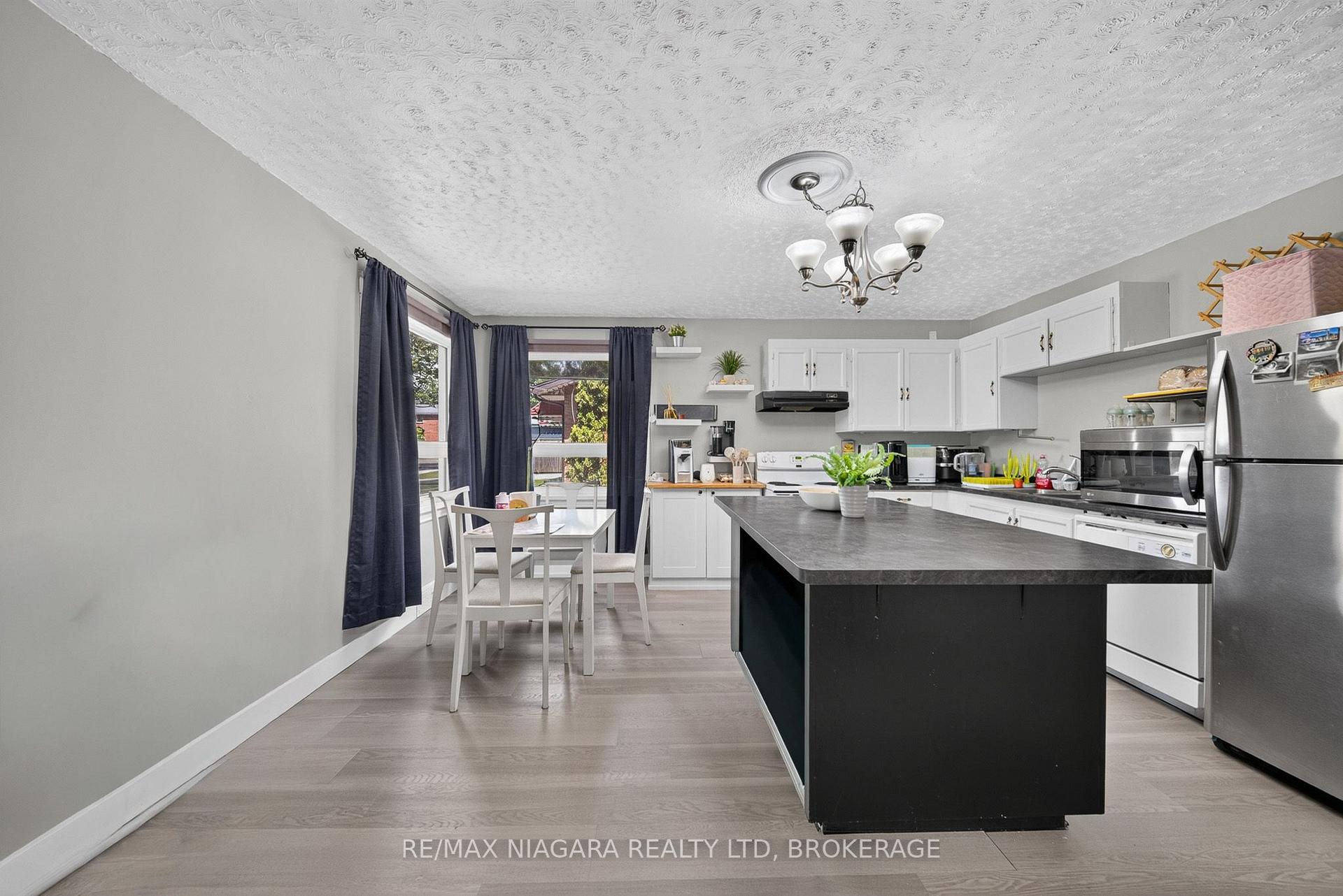 Photo 14 of 30 Shotwell Street, Welland, Prince Charles — HOMEH