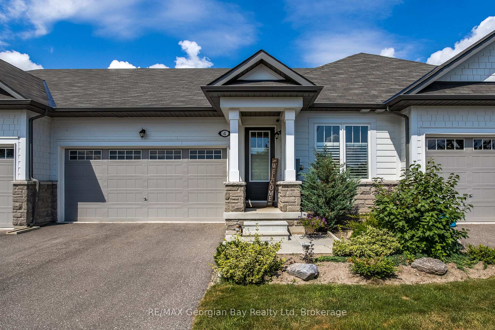 Photo 1 of 4 Chatten Court, Midland — HOMEH