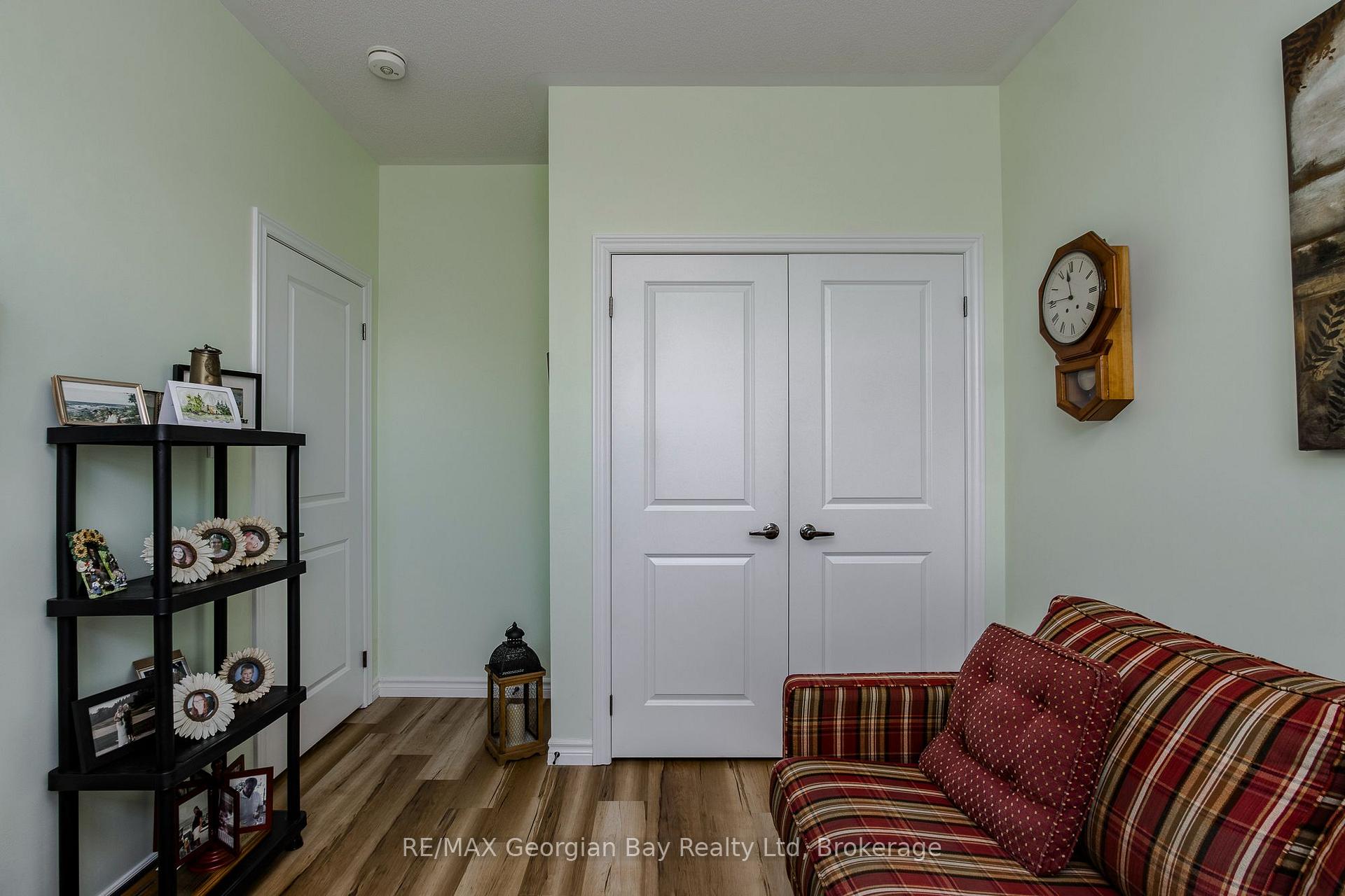 Photo 6 of 4 Chatten Court, Midland — HOMEH