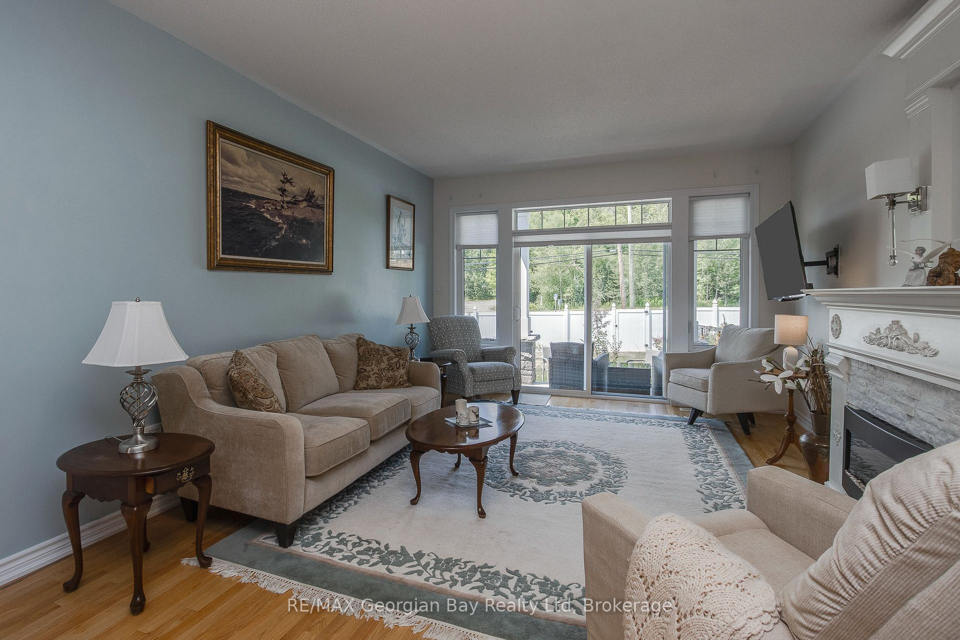 Photo 10 of 4 Chatten Court, Midland — HOMEH
