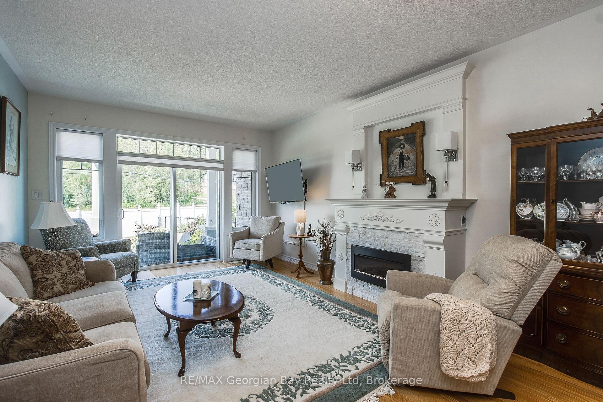 Photo 12 of 4 Chatten Court, Midland — HOMEH