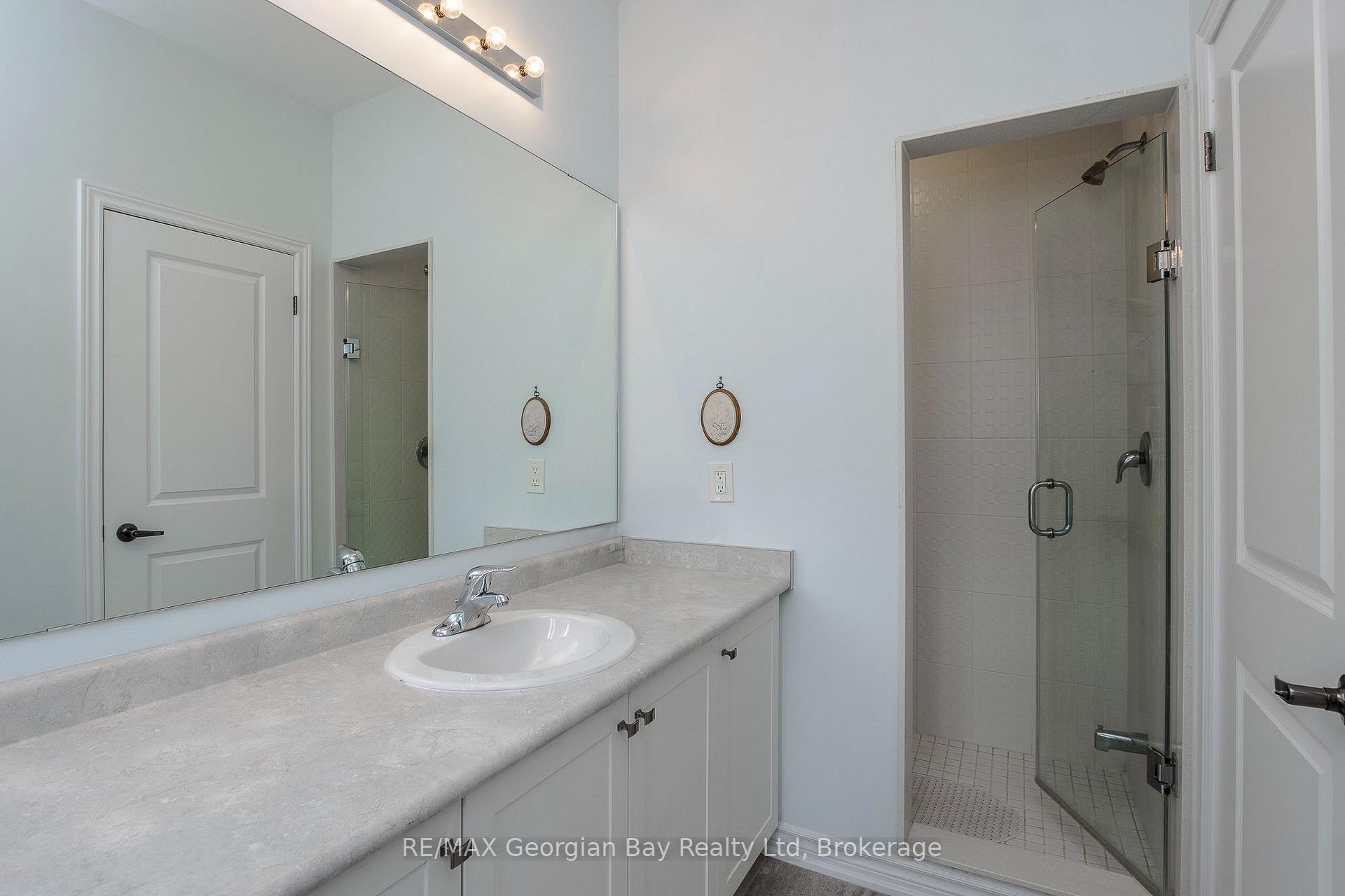 Photo 16 of 4 Chatten Court, Midland — HOMEH