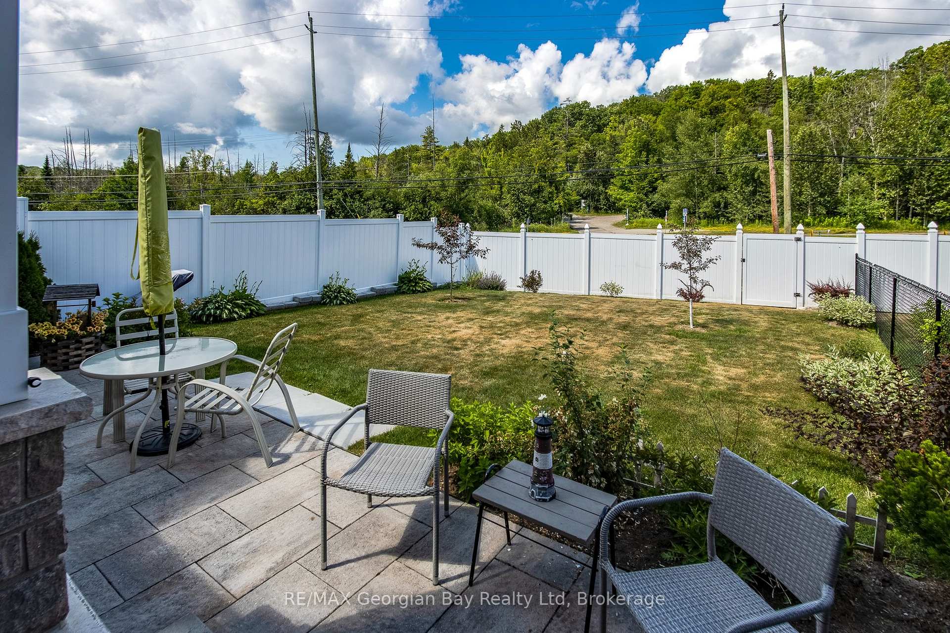 Photo 24 of 4 Chatten Court, Midland — HOMEH