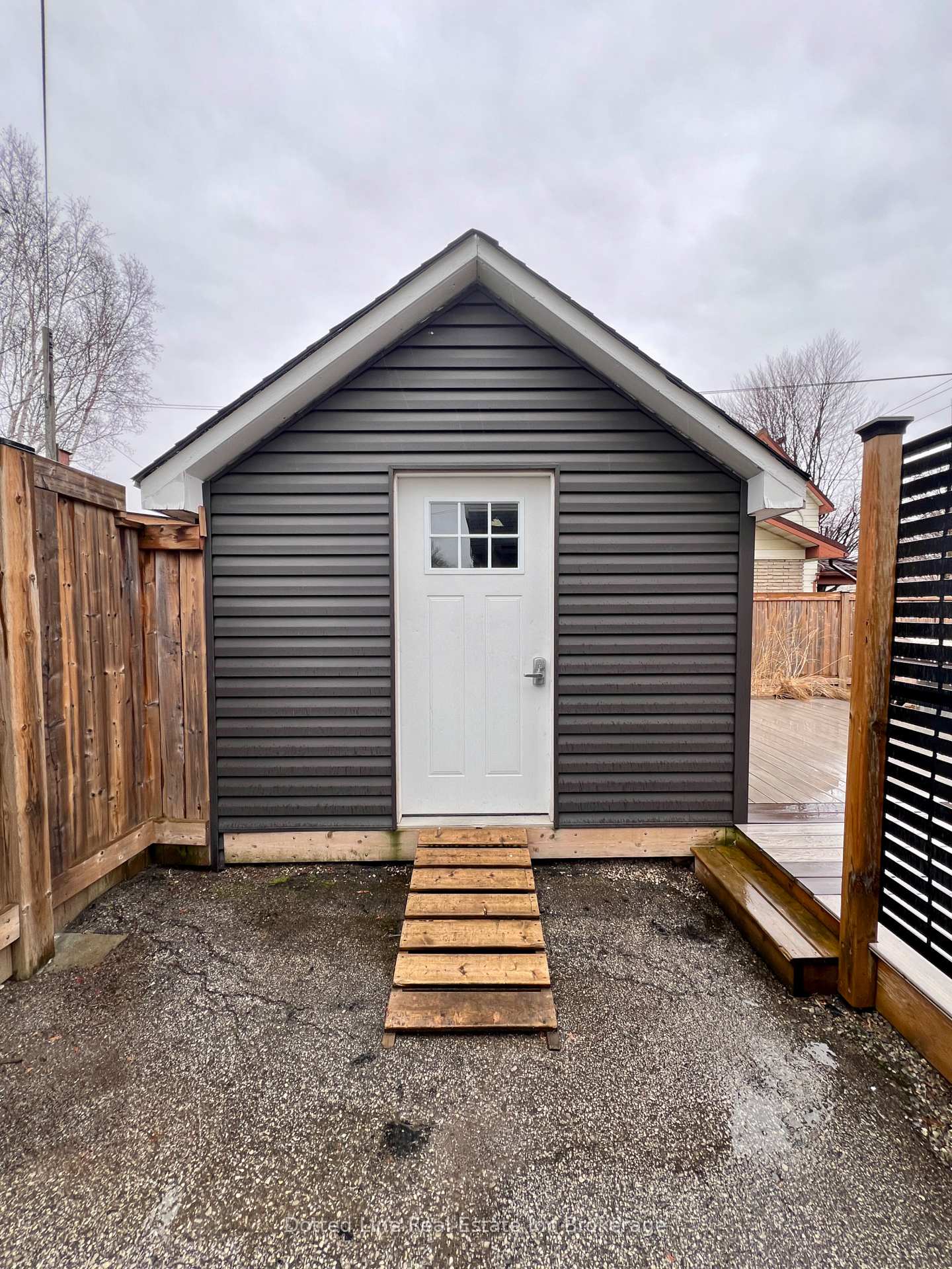 Photo 8 of 19 Wolf Street, Tillsonburg — HOMEH