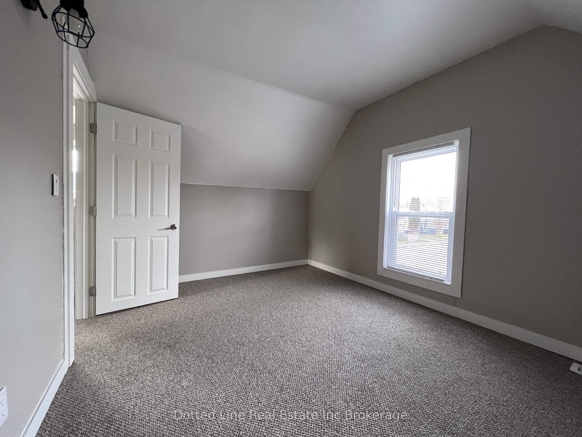 Photo 19 of 19 Wolf Street, Tillsonburg — HOMEH