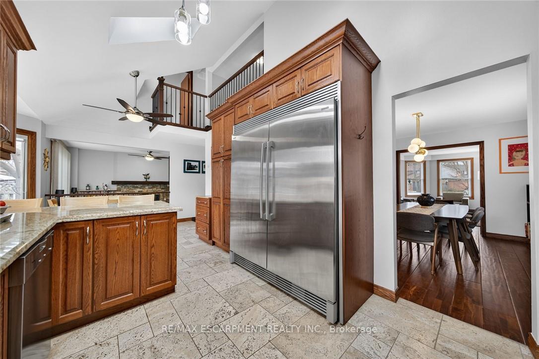 Photo 10 of 6 Regal Drive, Hamilton, Rushdale — HOMEH
