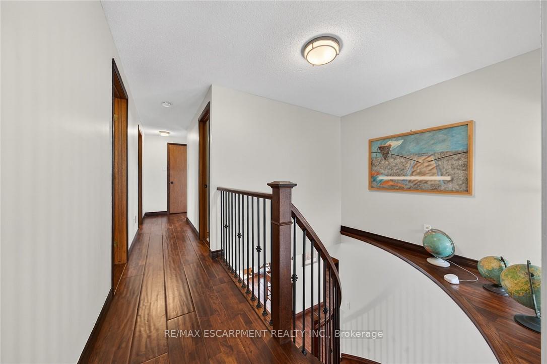 Photo 18 of 6 Regal Drive, Hamilton, Rushdale — HOMEH