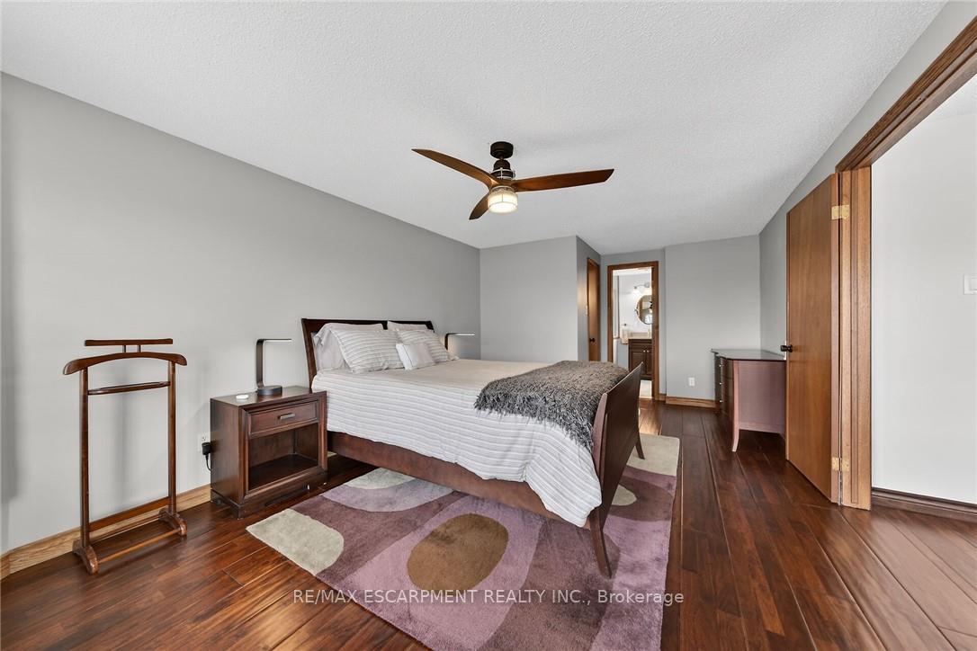 Photo 25 of 6 Regal Drive, Hamilton, Rushdale — HOMEH