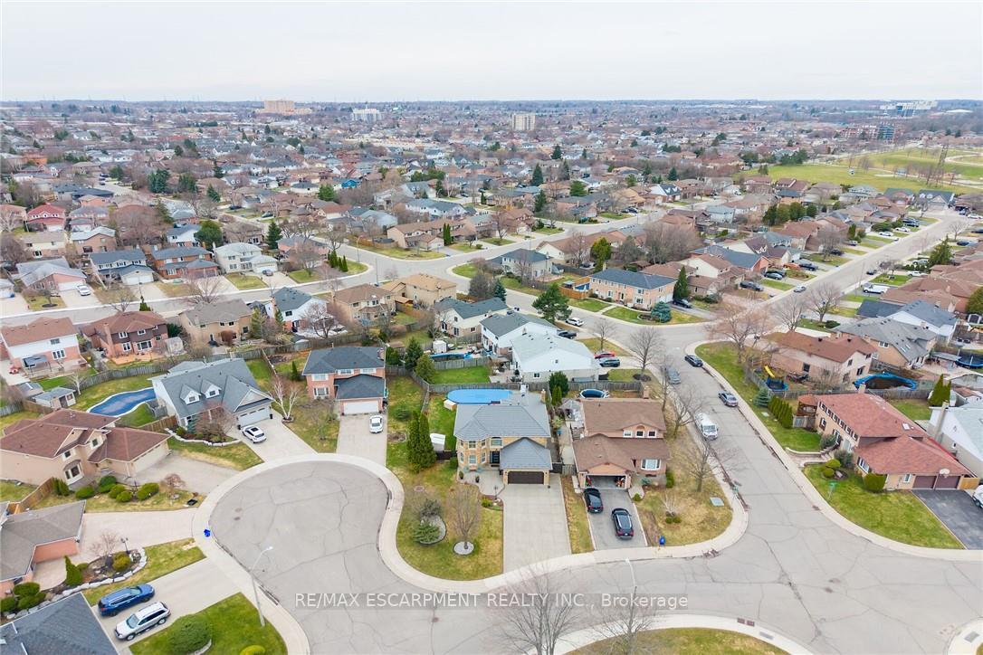 Photo 46 of 6 Regal Drive, Hamilton, Rushdale — HOMEH