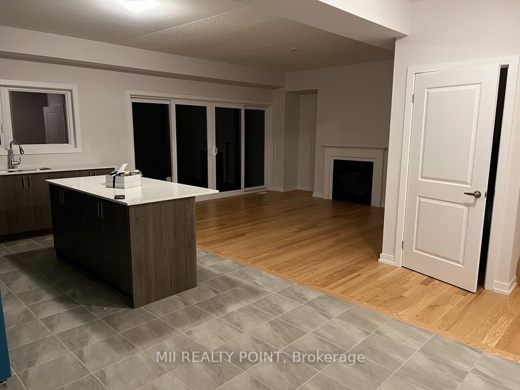 Photo 3 of 24 Trailside Drive, Haldimand — HOMEH