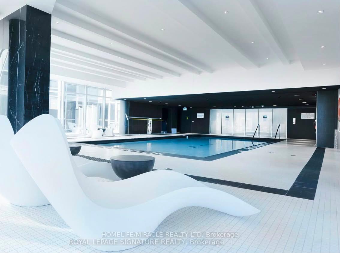 Photo 7 of Unit 1710, 2908 Highway 7 Road, Vaughan, Concord — HOMEH