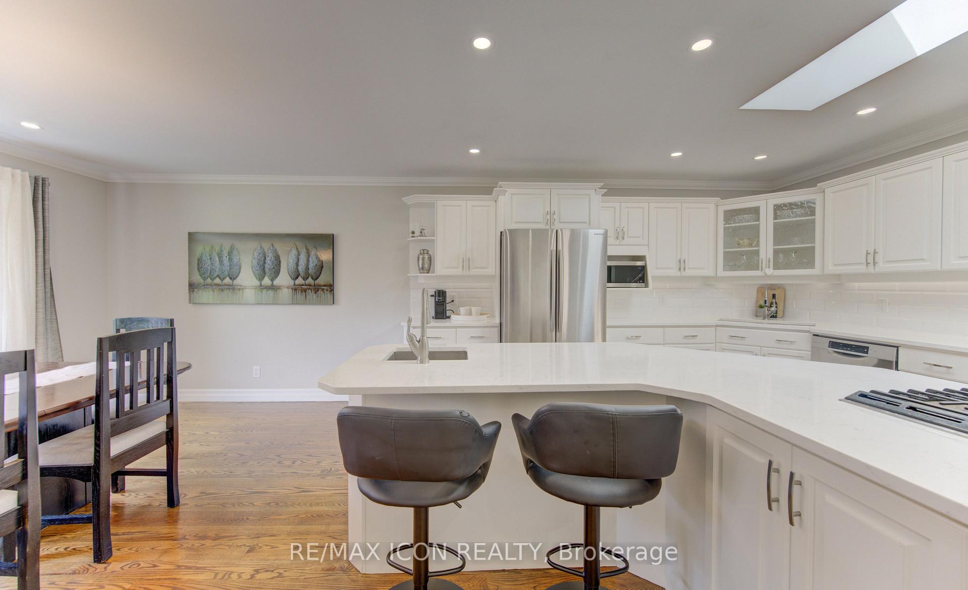 Photo 14 of 93 Briargate Drive, Kitchener, Country Hills West — HOMEH