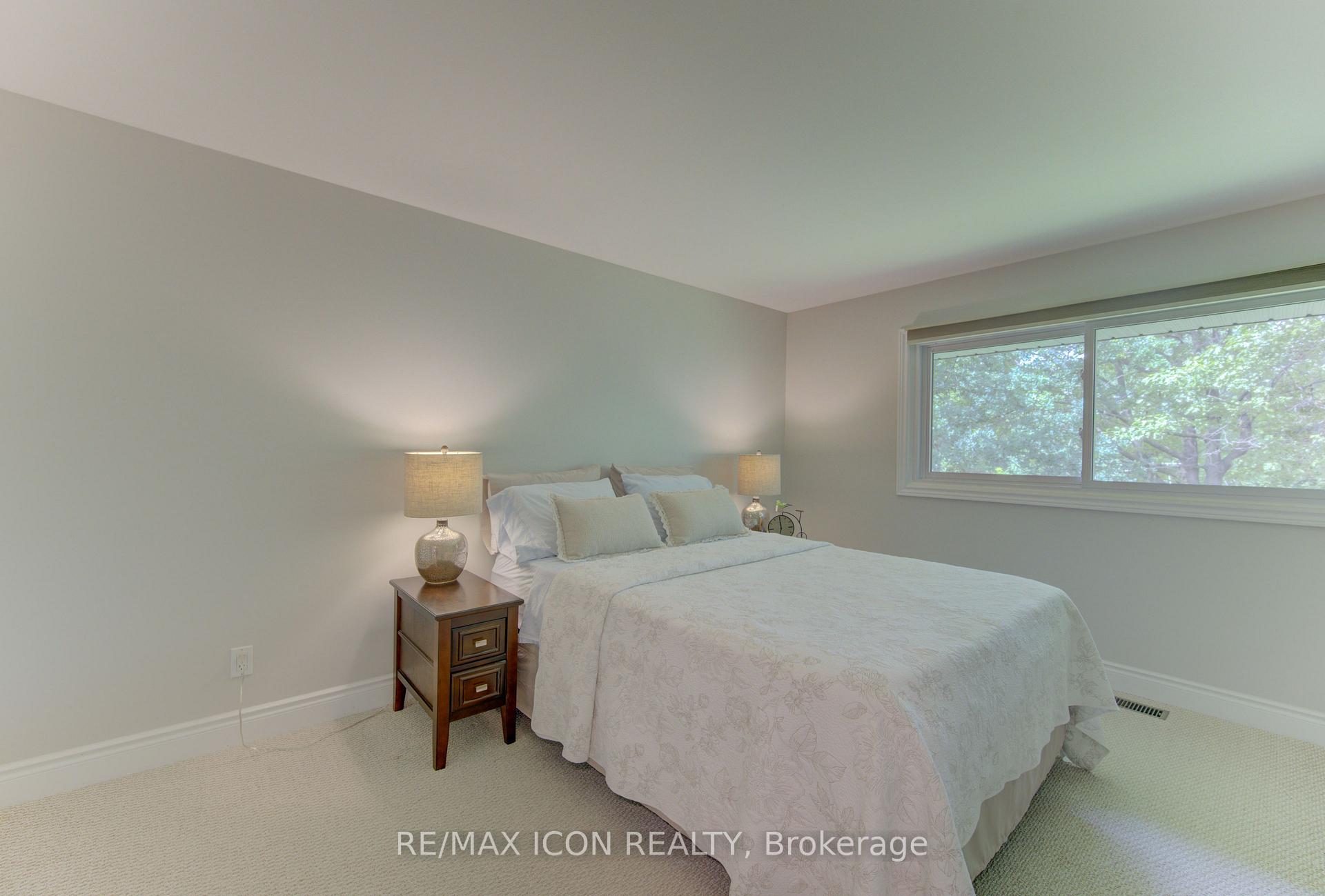 Photo 16 of 93 Briargate Drive, Kitchener, Country Hills West — HOMEH