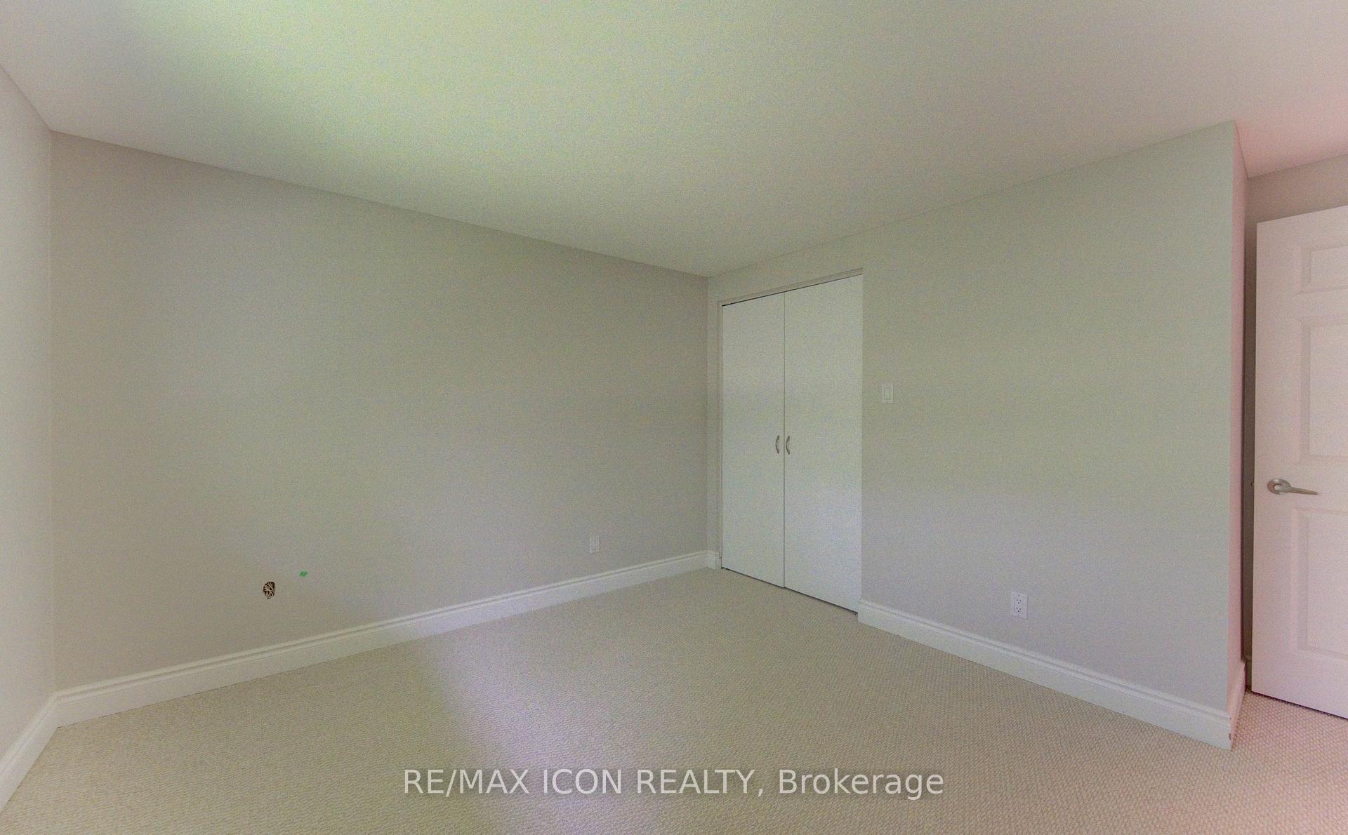 Photo 19 of 93 Briargate Drive, Kitchener, Country Hills West — HOMEH