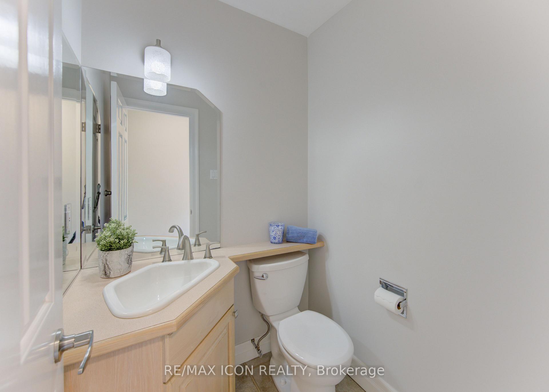 Photo 26 of 93 Briargate Drive, Kitchener, Country Hills West — HOMEH