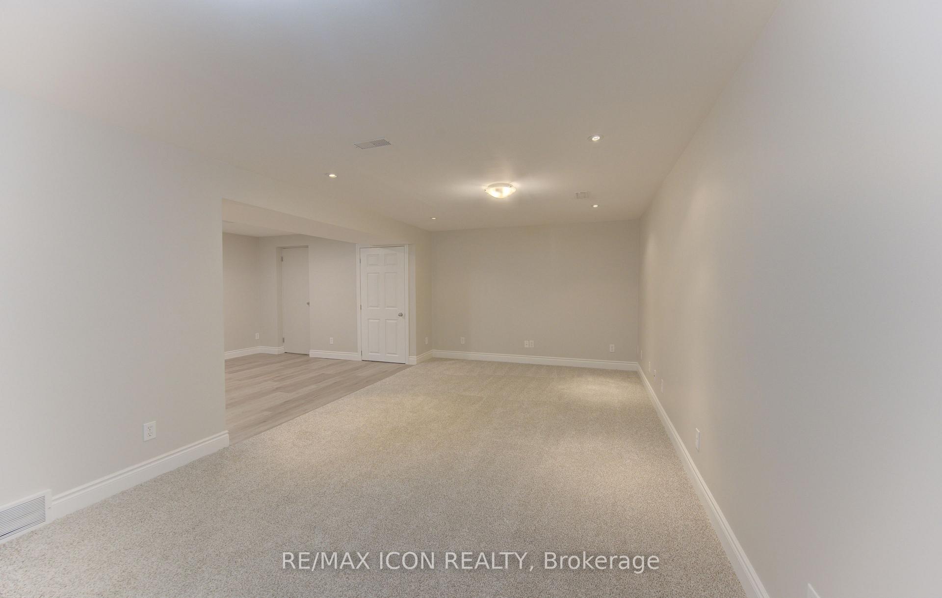 Photo 28 of 93 Briargate Drive, Kitchener, Country Hills West — HOMEH