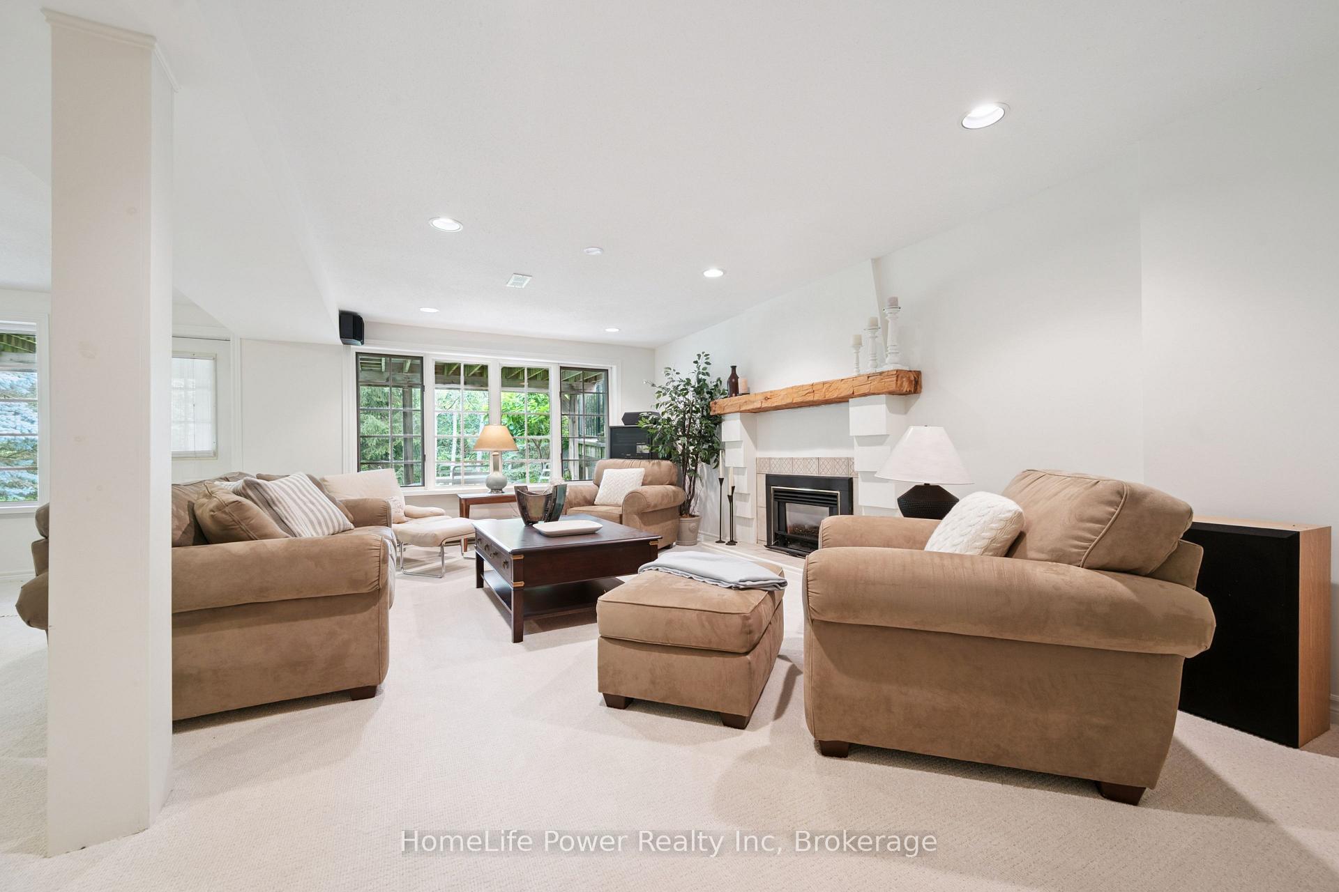 Photo 38 of 8 Robin Road, Guelph, Kortright East — HOMEH