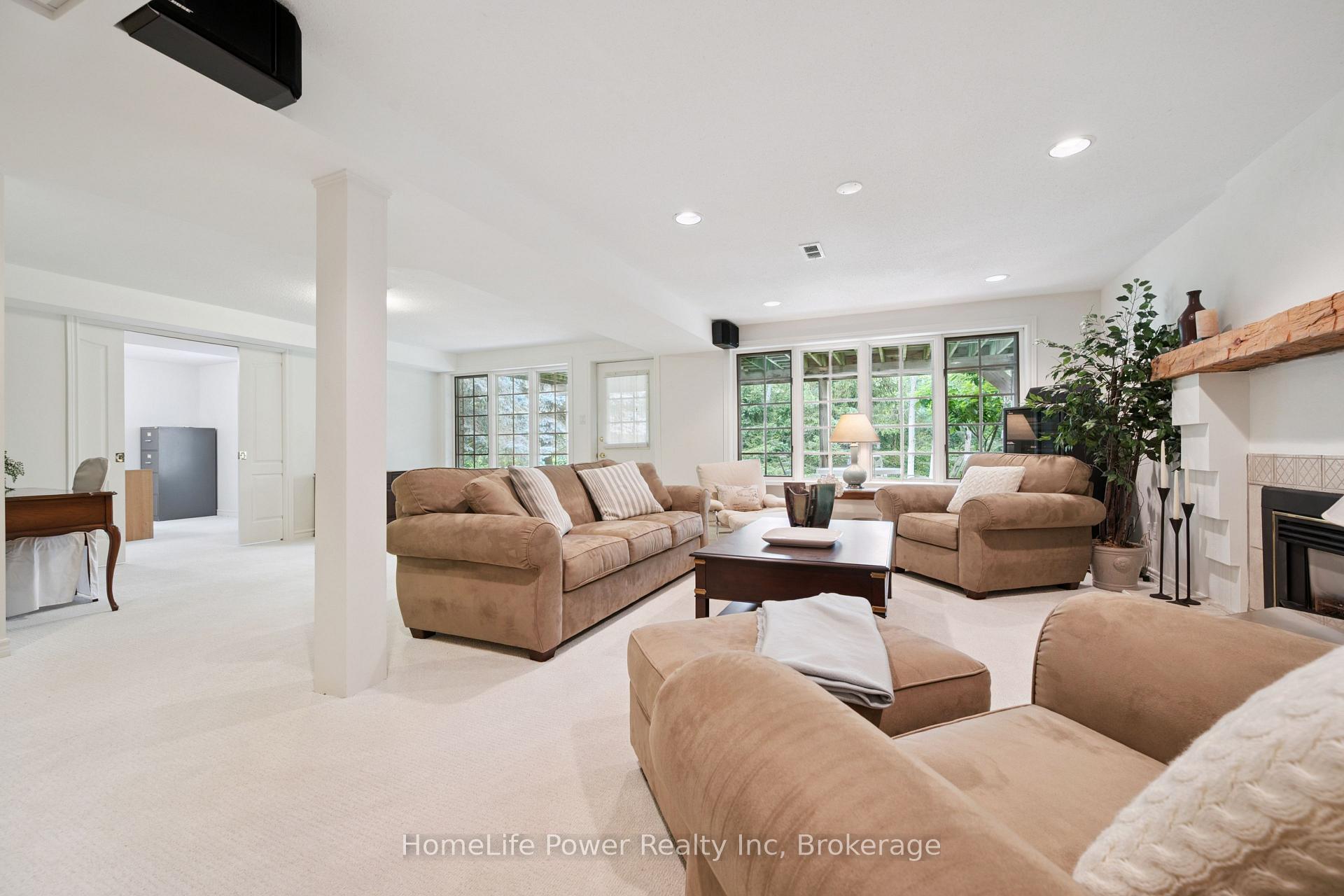 Photo 39 of 8 Robin Road, Guelph, Kortright East — HOMEH