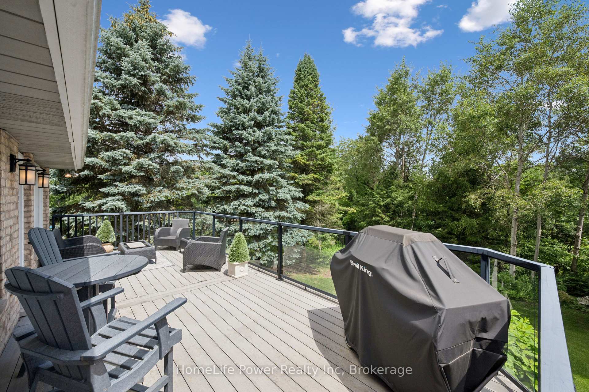 Photo 45 of 8 Robin Road, Guelph, Kortright East — HOMEH