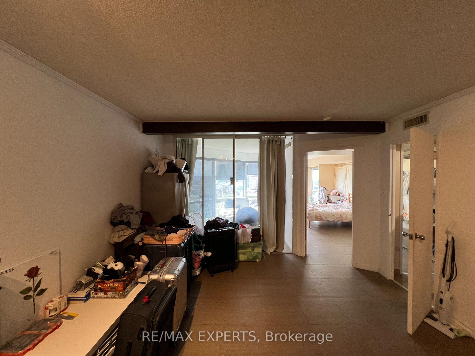 Photo 6 of Unit 2218, 1001 Bay Street, Toronto, Bay Street Corridor — HOMEH